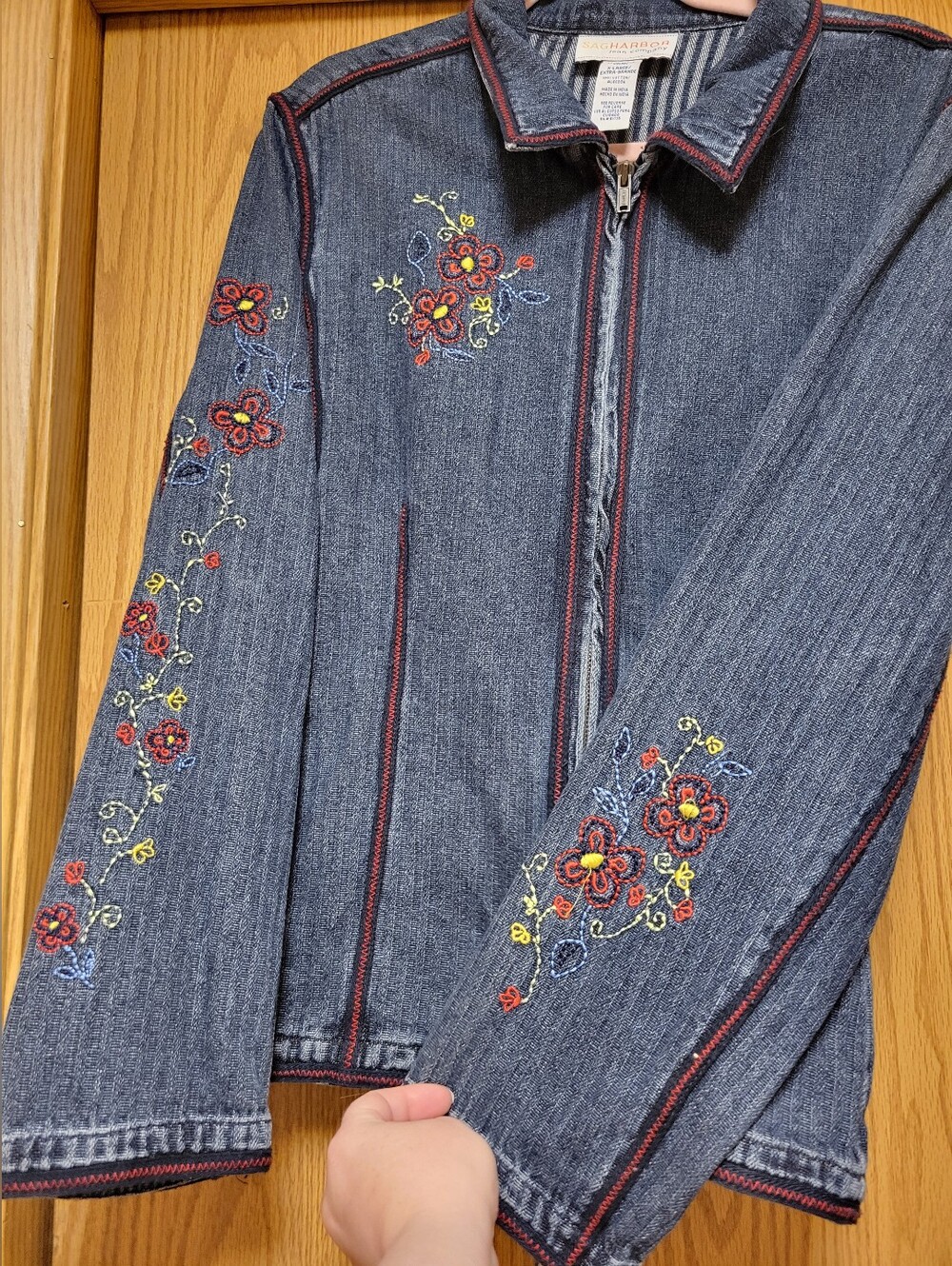 NWT XL Sag Harbor Blue Denim Jacket w/ Embroidered Flowers & Striped Lining